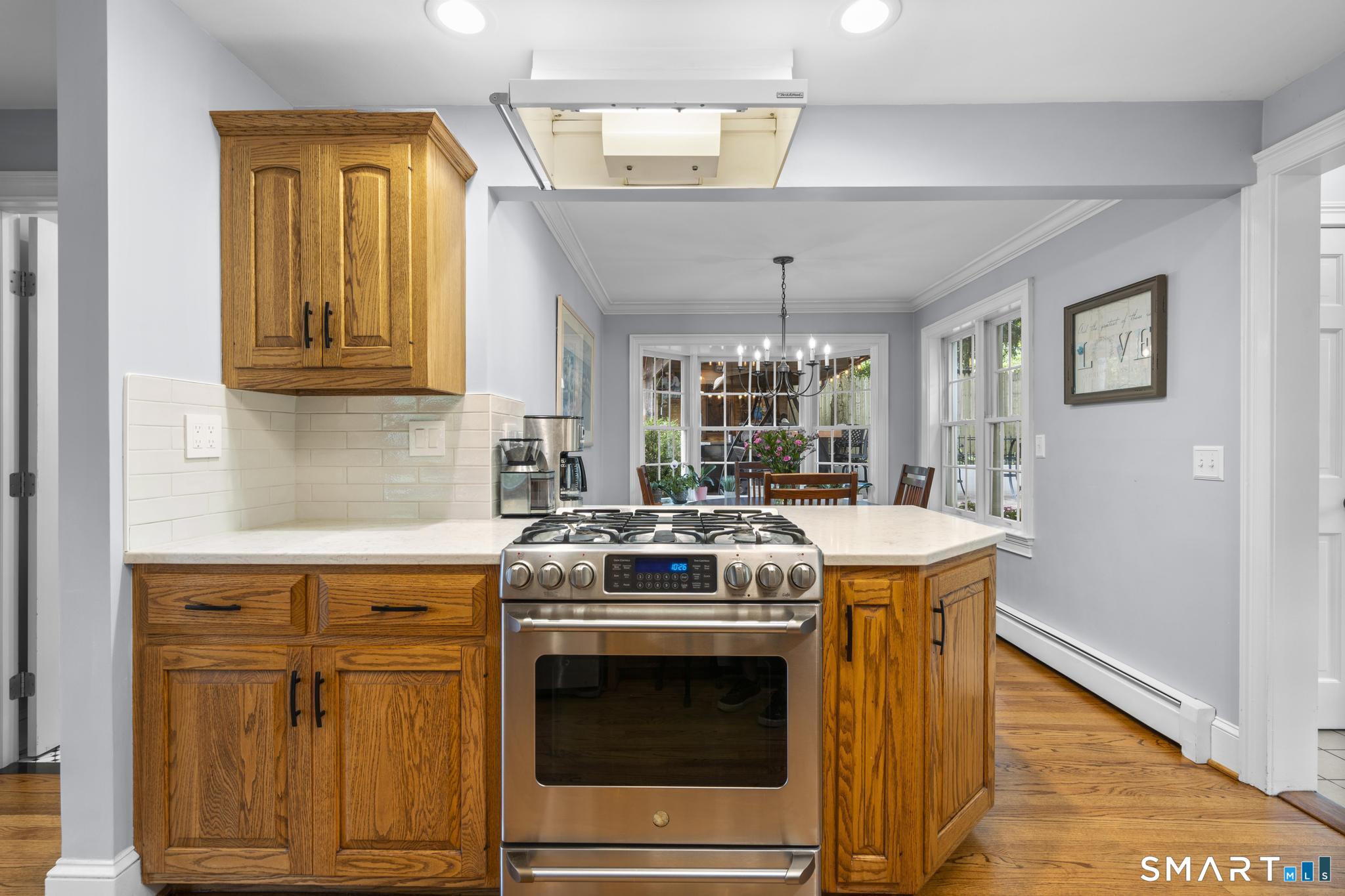 22 Buckskin Lane Oxford CT 06478
