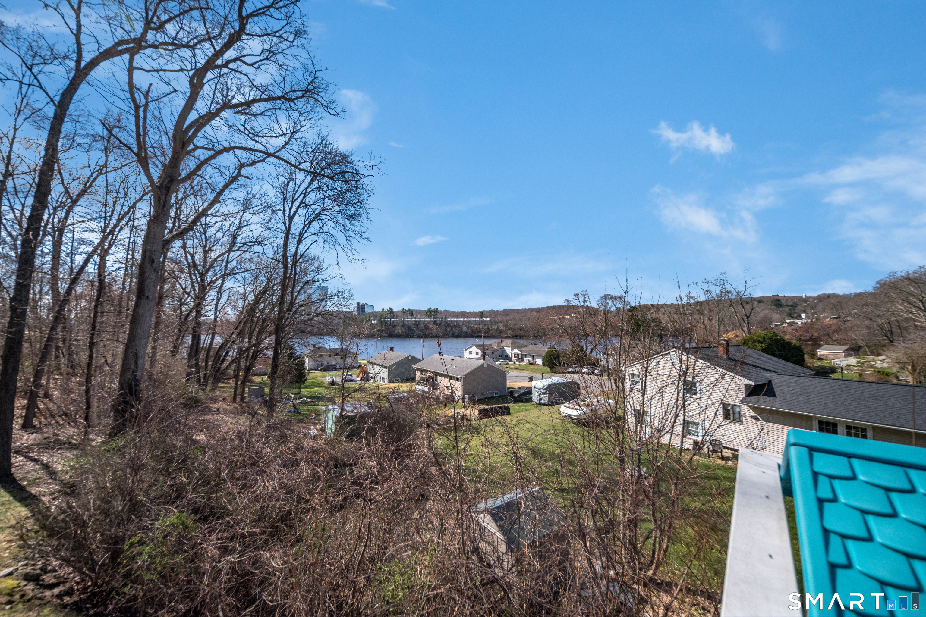 27 Trading Cove Drive Norwich CT 06360