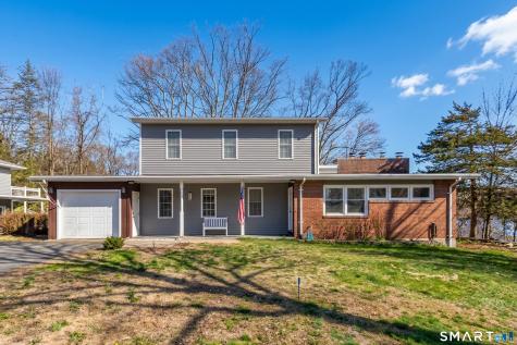 27 Trading Cove Drive Norwich CT 06360