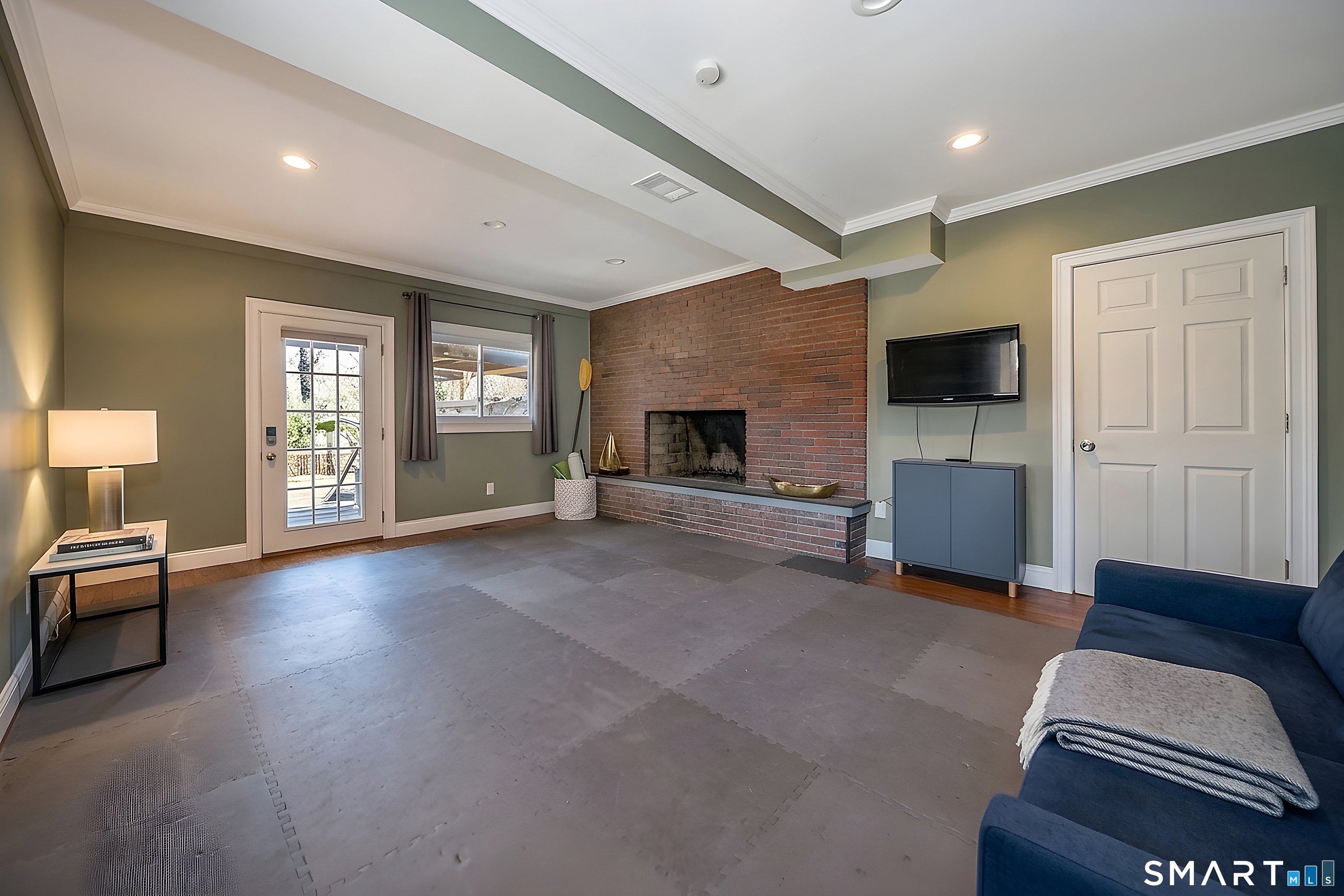 27 Trading Cove Drive Norwich CT 06360