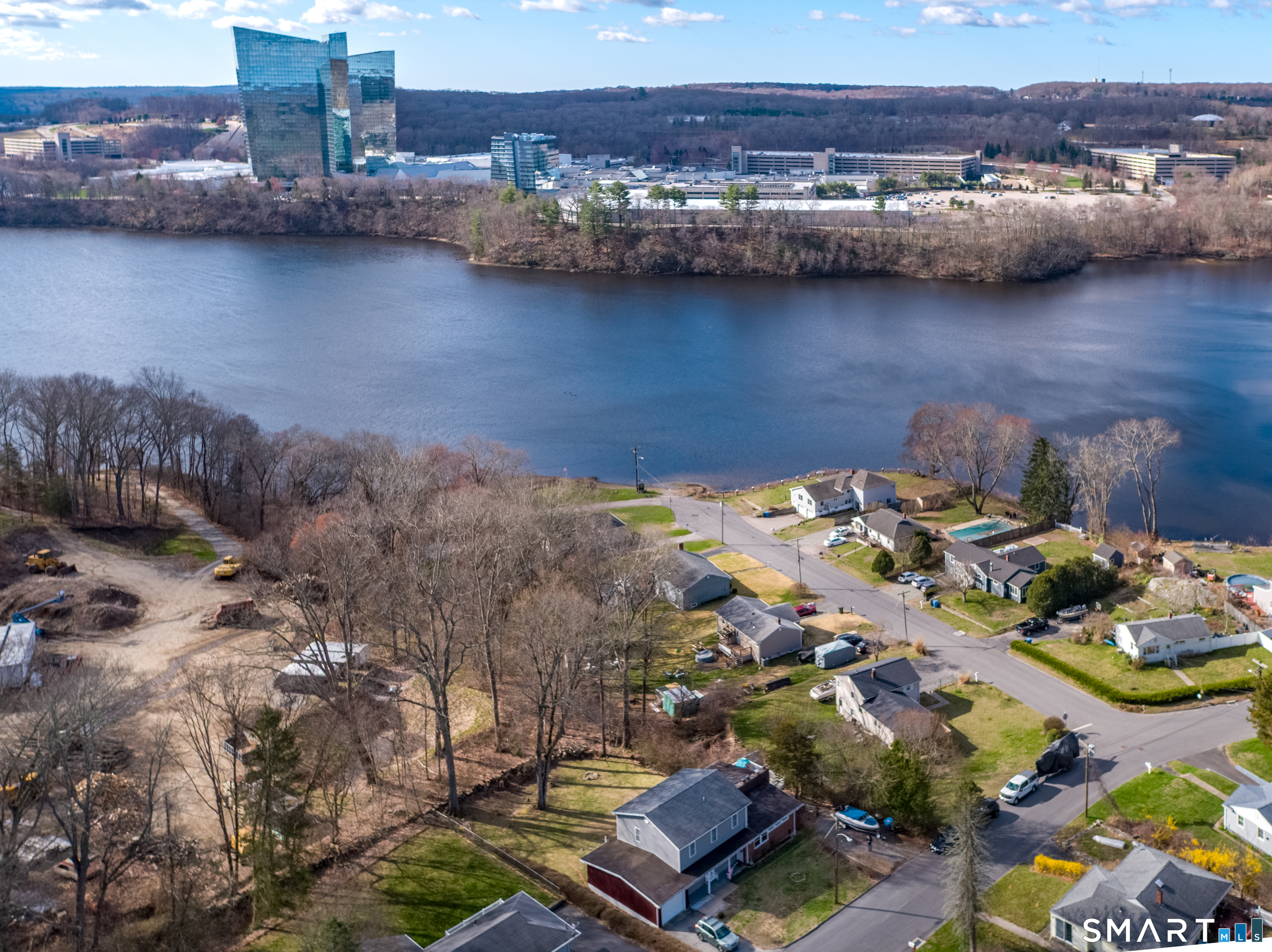 27 Trading Cove Drive Norwich CT 06360