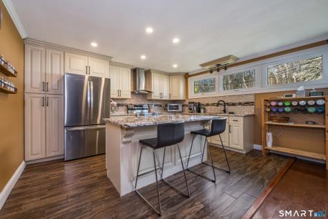 27 Trading Cove Drive Norwich CT 06360