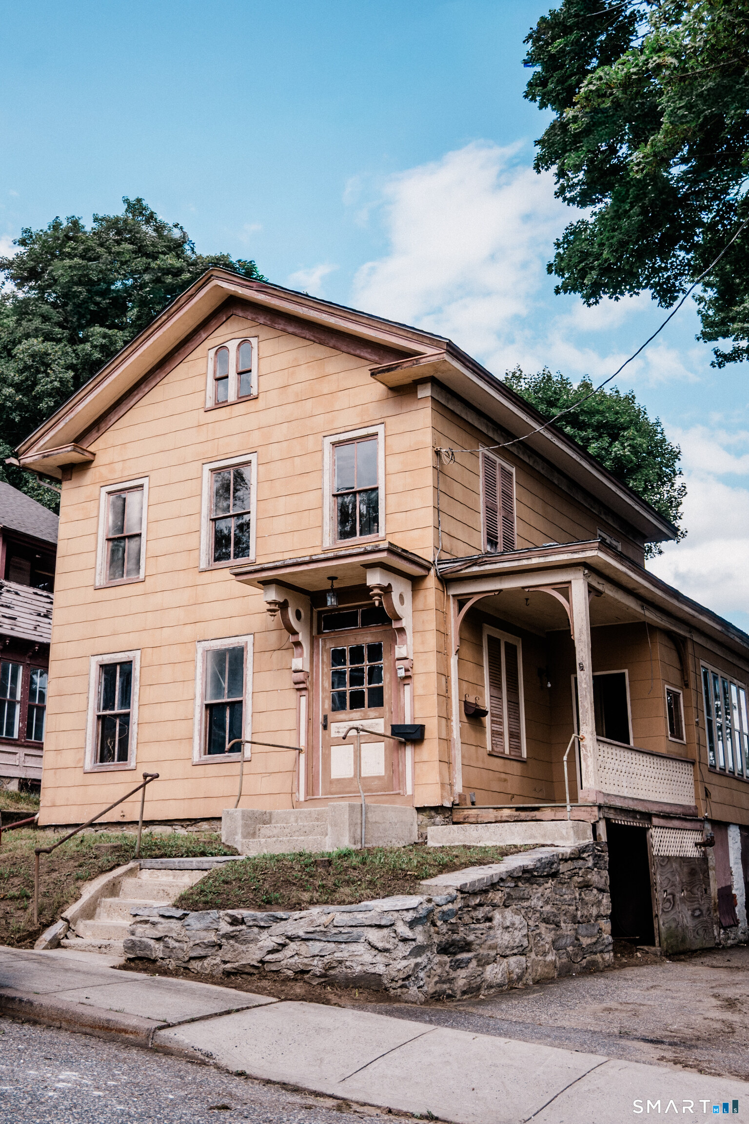 15 Bellevue Street Windham CT 06226