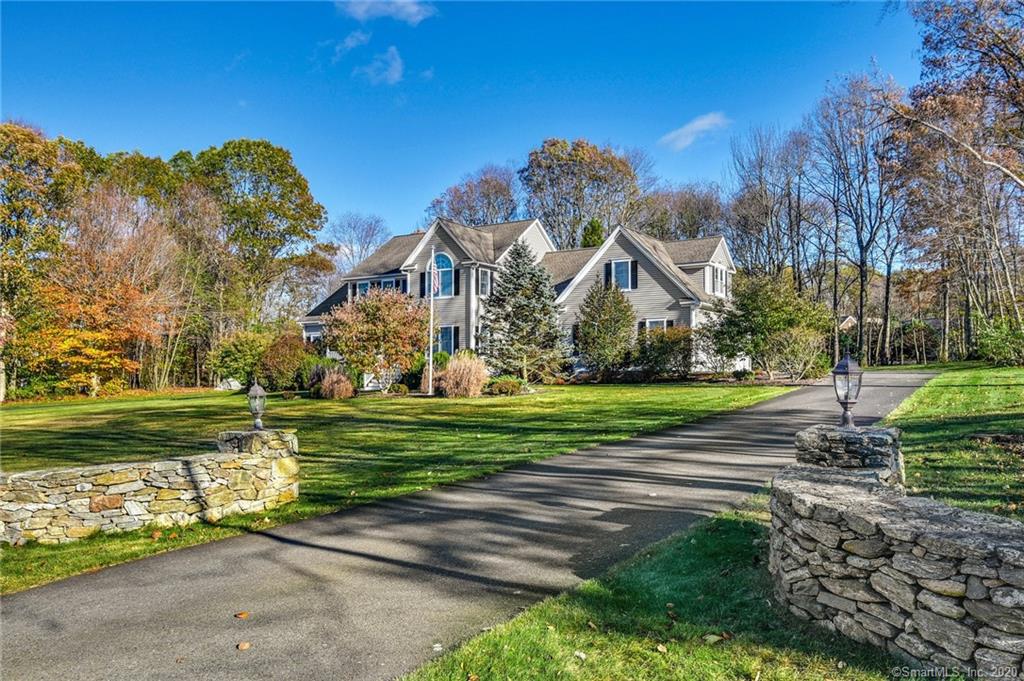 18 Meadow Woods Road Seymour CT 06483