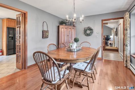 40 Twin Oak Farm Road Wallingford CT 06492