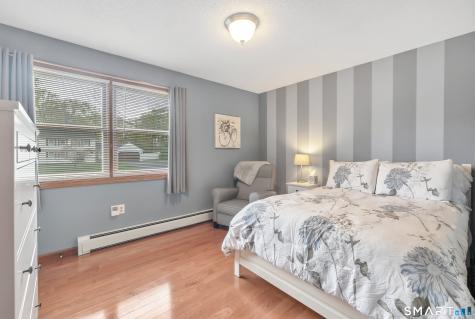 40 Twin Oak Farm Road Wallingford CT 06492
