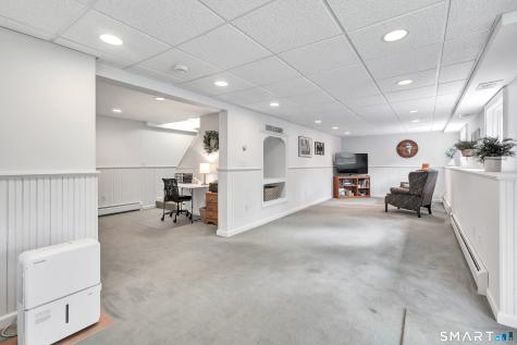 40 Twin Oak Farm Road Wallingford CT 06492