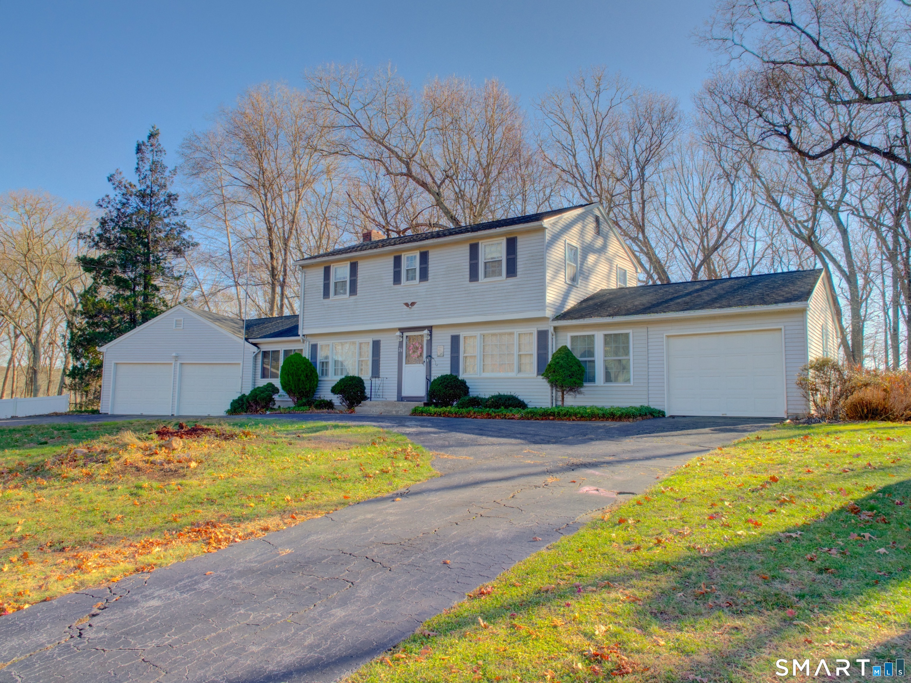 26 Pinecrest Road North Stonington CT 06359