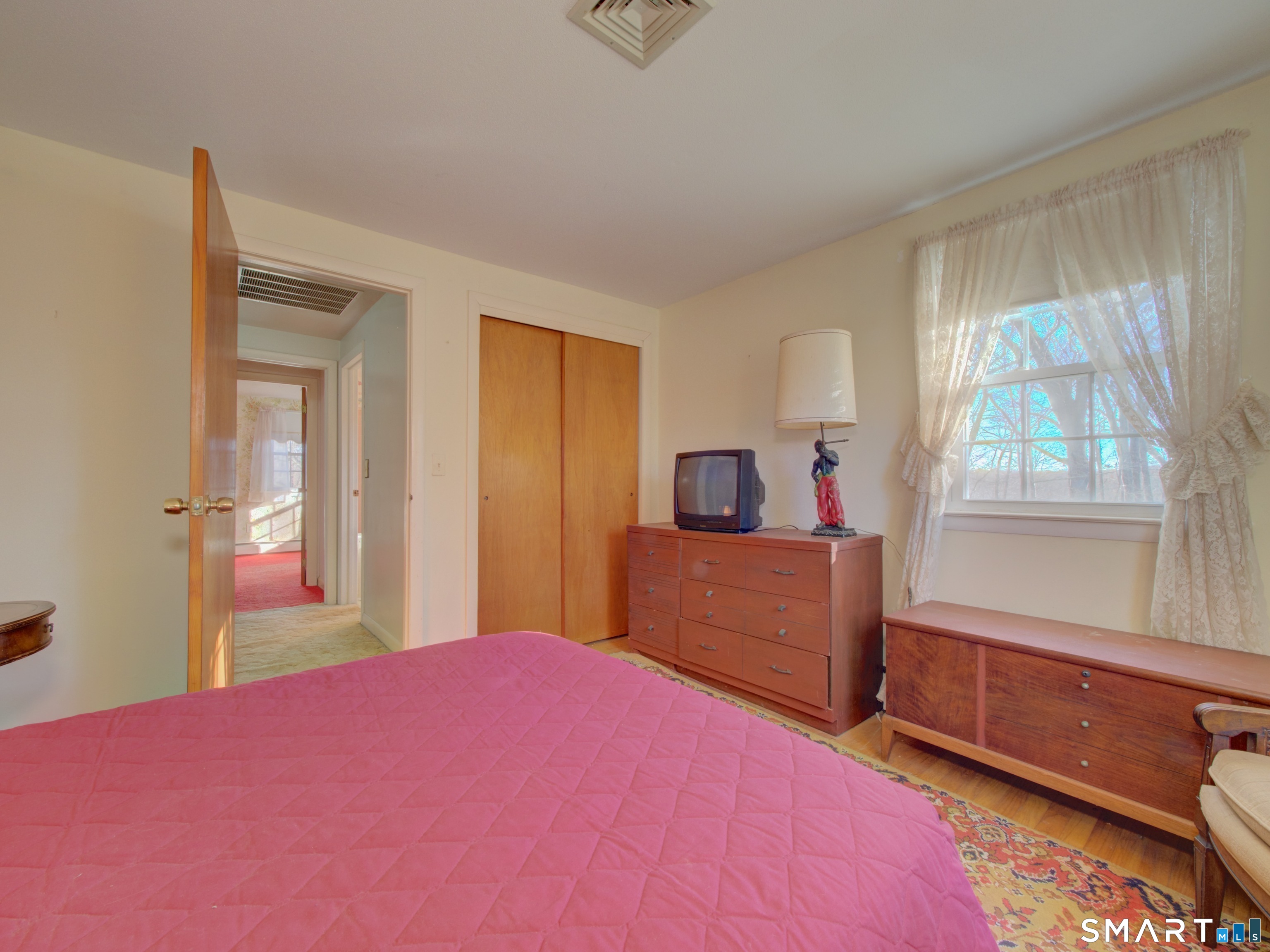 26 Pinecrest Road North Stonington CT 06359