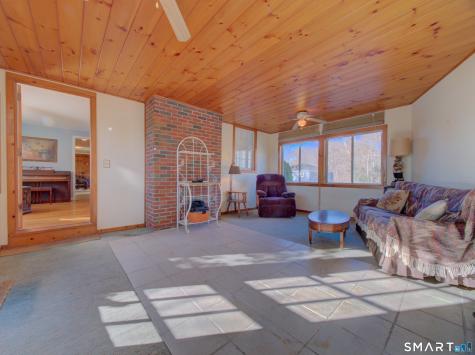 26 Pinecrest Road North Stonington CT 06359
