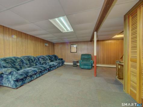 26 Pinecrest Road North Stonington CT 06359