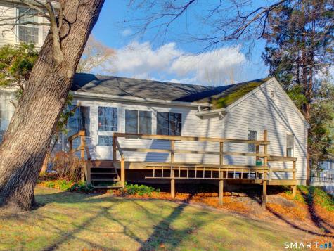 26 Pinecrest Road North Stonington CT 06359