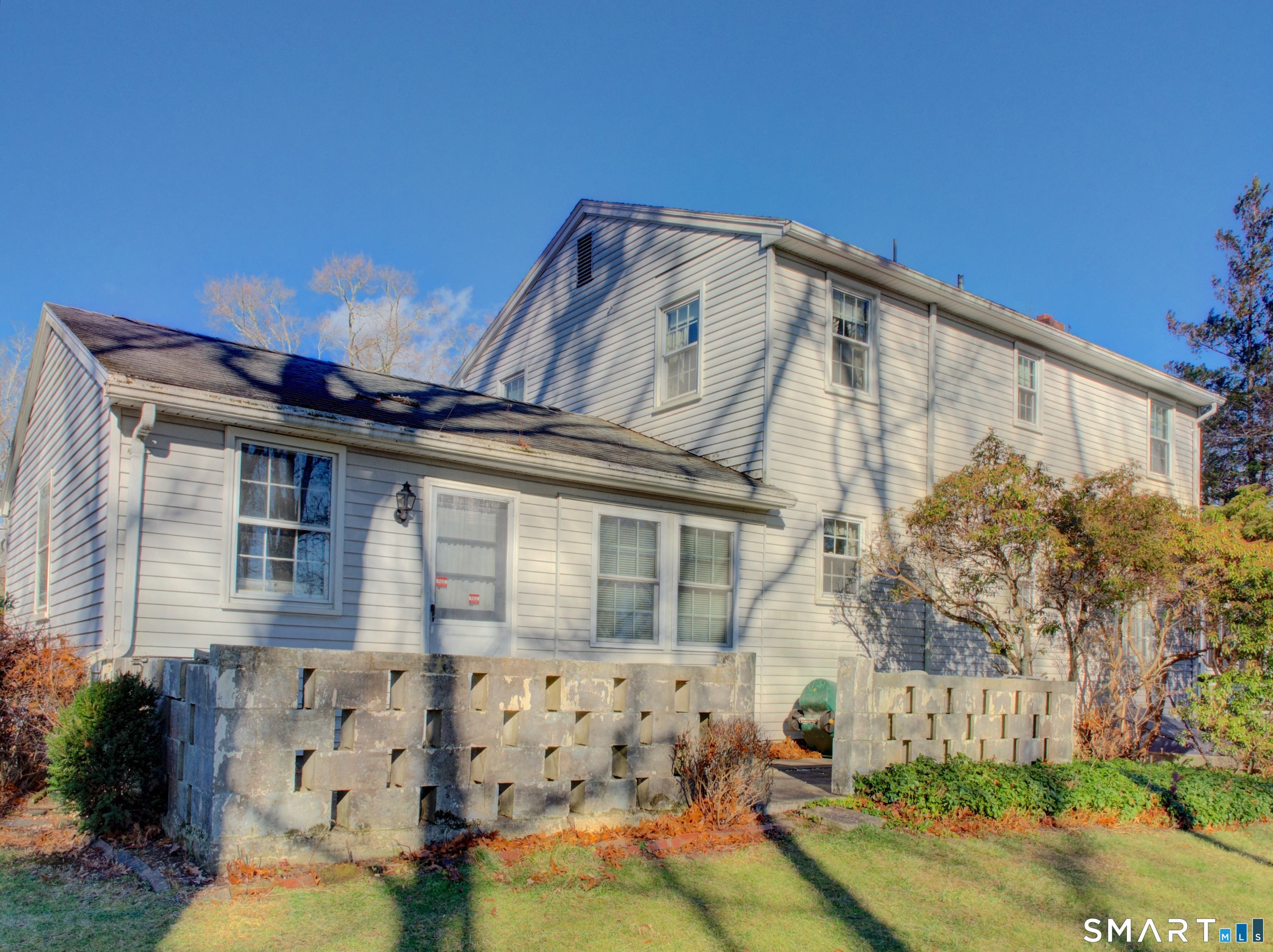 26 Pinecrest Road North Stonington CT 06359
