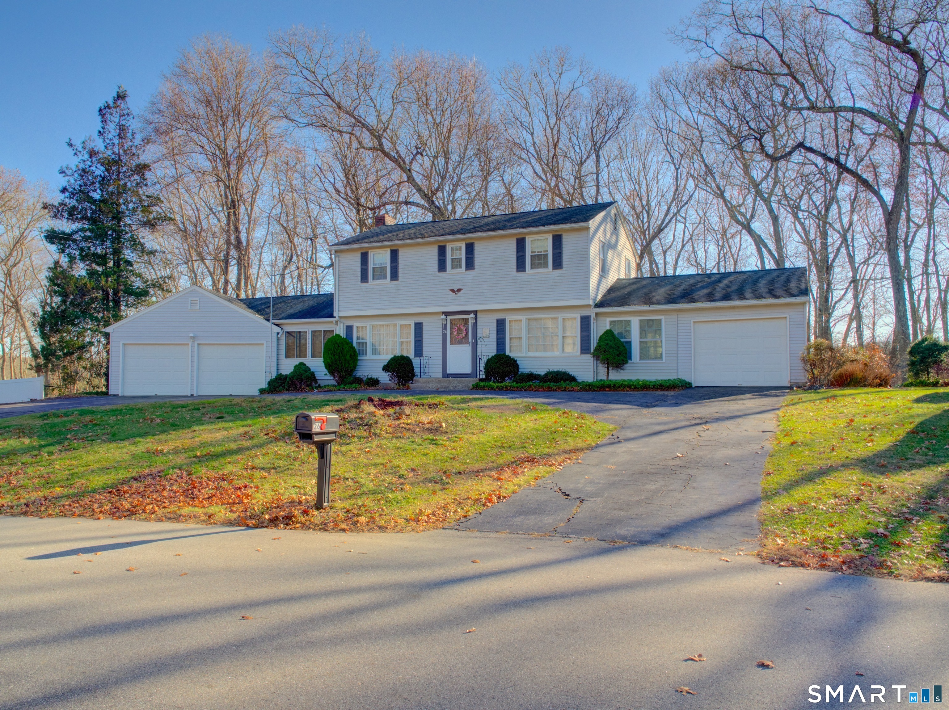 26 Pinecrest Road North Stonington CT 06359