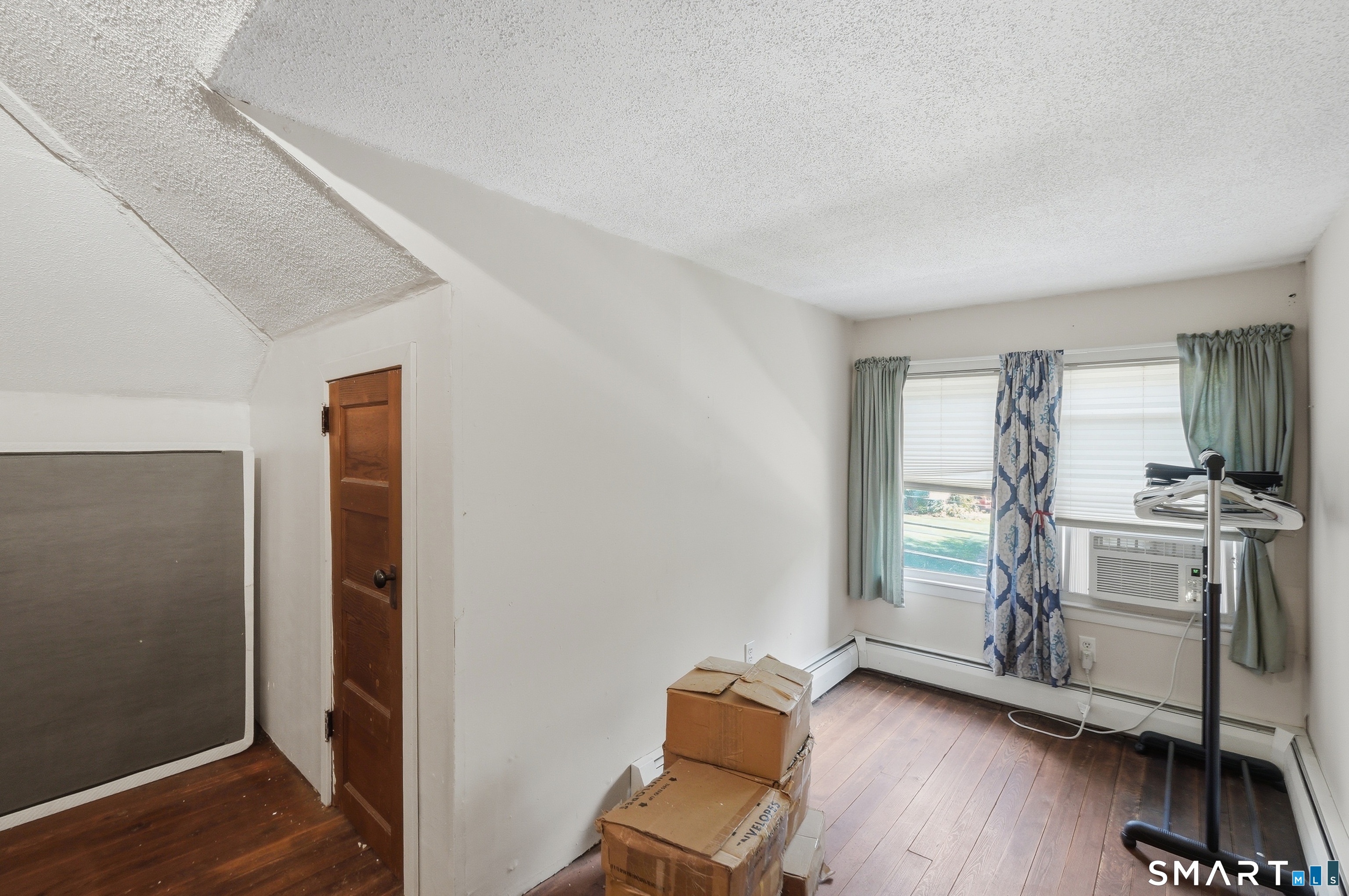 29 Woodland Avenue Bloomfield CT 06002