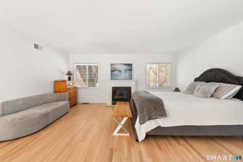 2177 Cross Highway Fairfield CT 06824