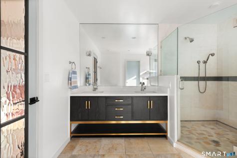 2177 Cross Highway Fairfield CT 06824