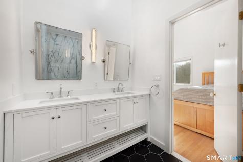 2177 Cross Highway Fairfield CT 06824