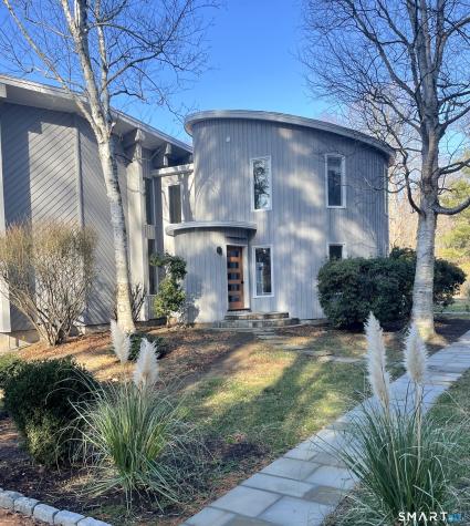 2177 Cross Highway Fairfield CT 06824