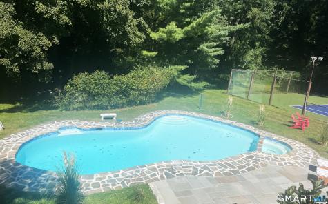 2177 Cross Highway Fairfield CT 06824