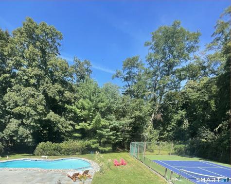 2177 Cross Highway Fairfield CT 06824