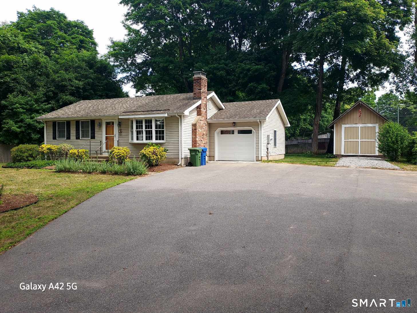 18 Maple Avenue Essex CT 06426