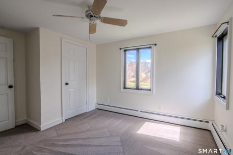 28 Walas Road Plainfield CT 06354