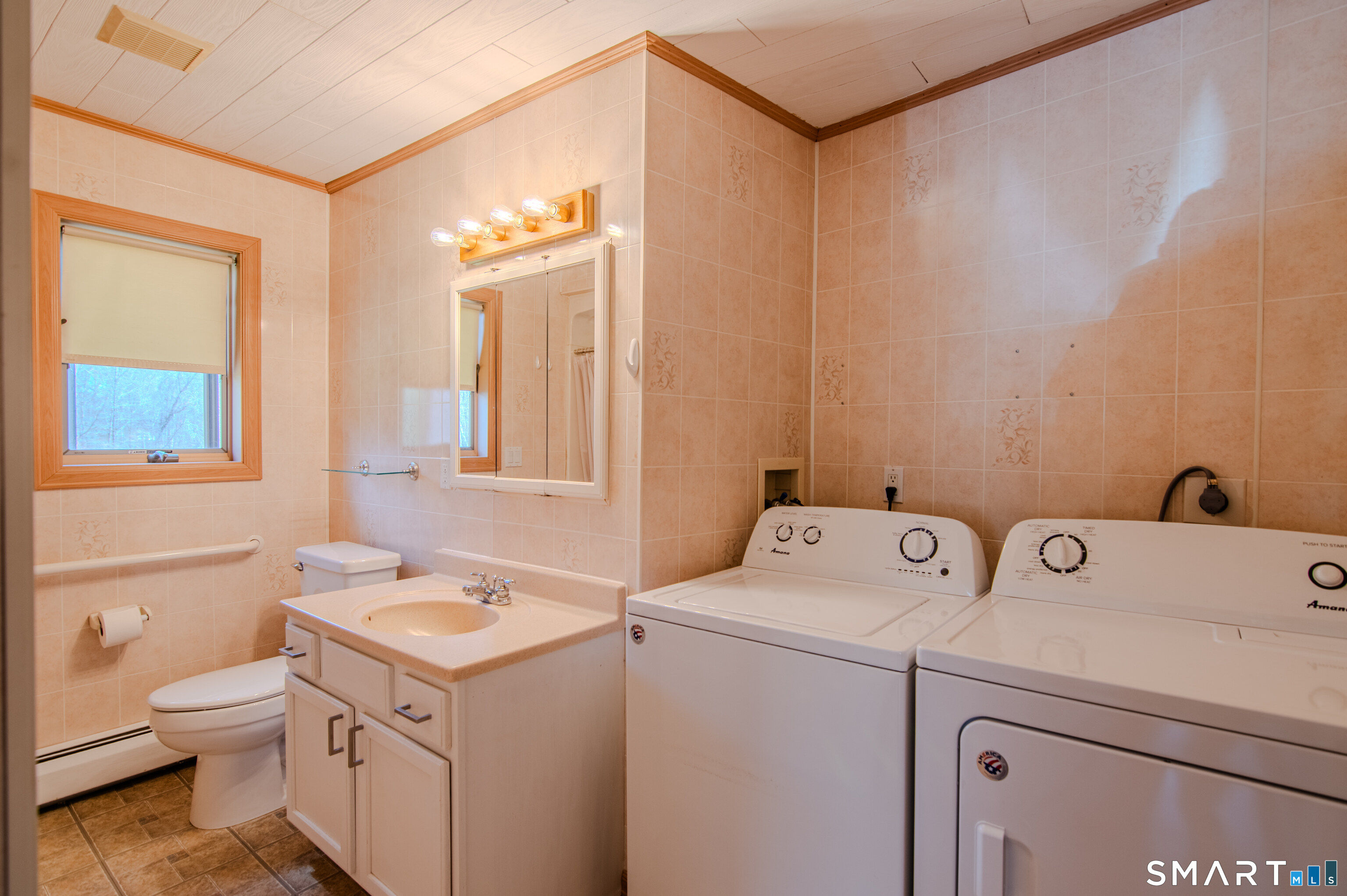 28 Walas Road Plainfield CT 06354