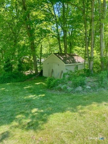 19 Moodus Leesville Road East Haddam CT 06469