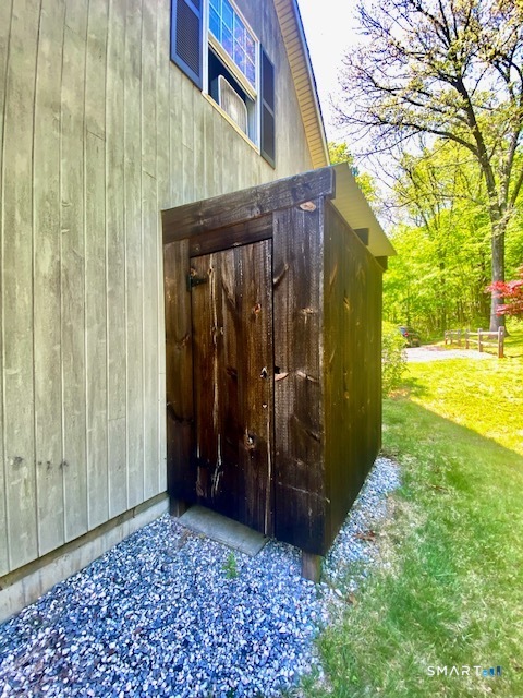 19 Moodus Leesville Road East Haddam CT 06469