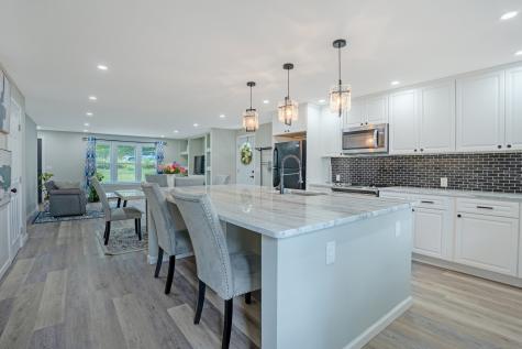 31 Henry Avenue Newington CT 06111