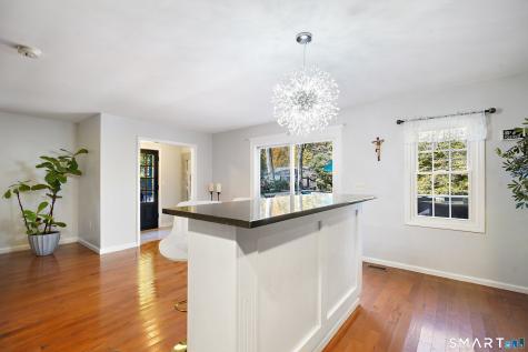 10 Brook Drive New Fairfield CT 06812
