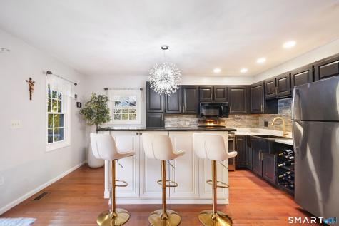 10 Brook Drive New Fairfield CT 06812