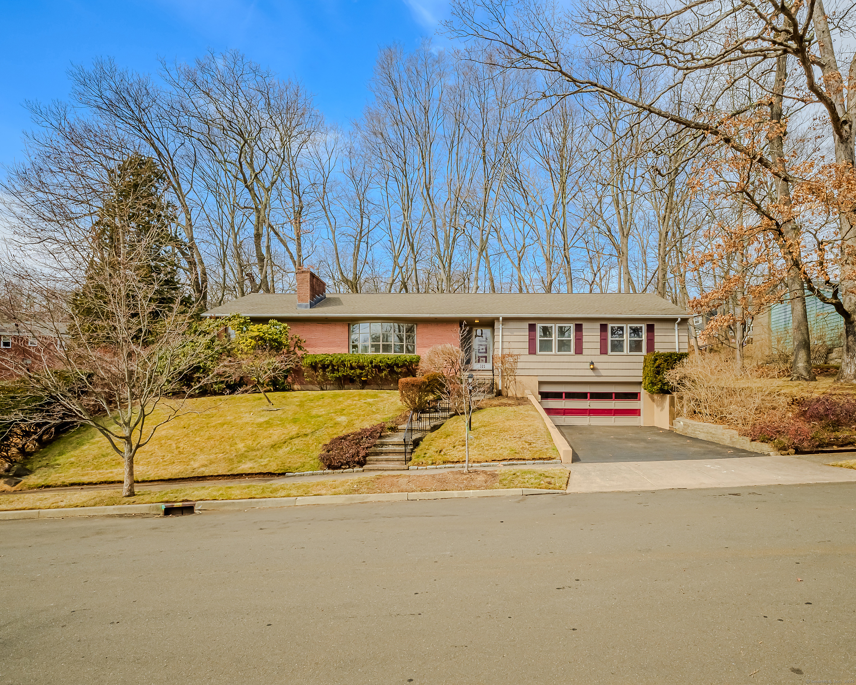 185 Whittier Road New Haven CT 06515