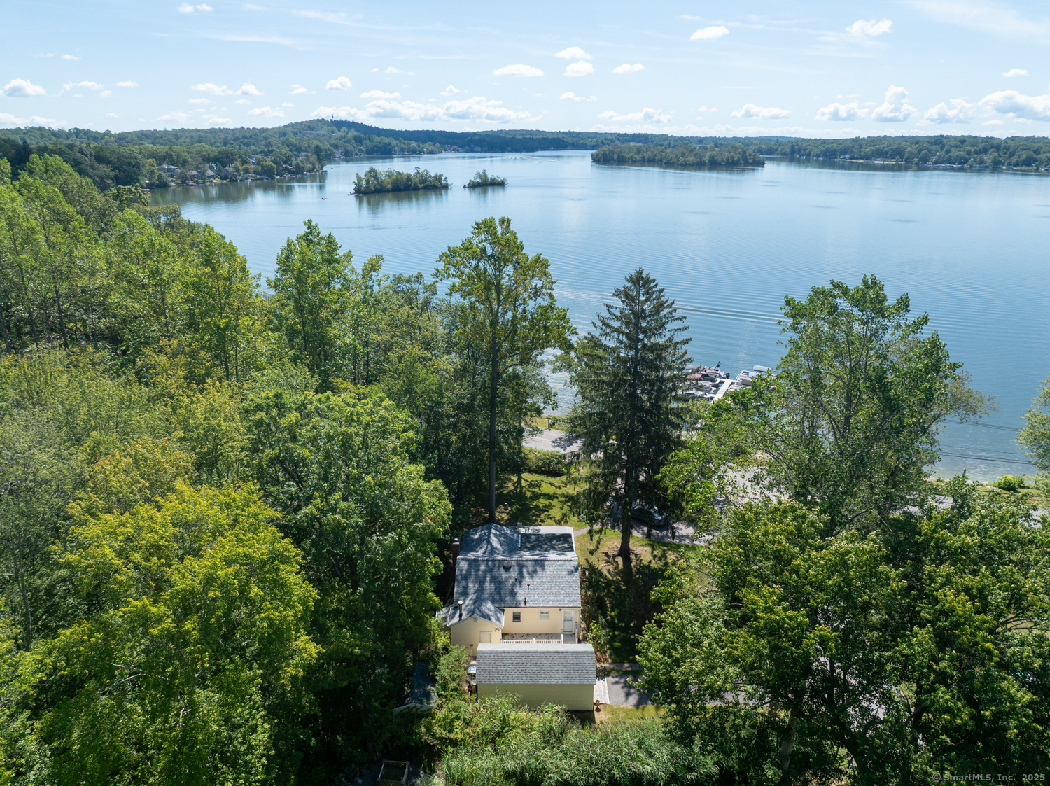 2 Raymond Road East Hampton CT 06424