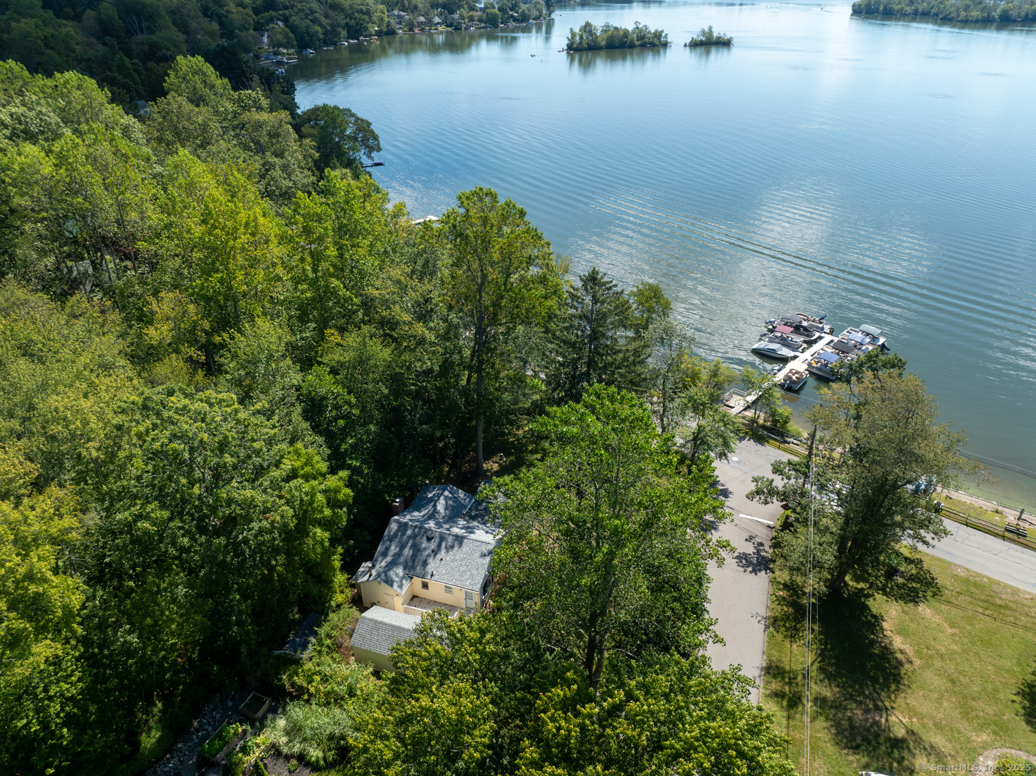 2 Raymond Road East Hampton CT 06424