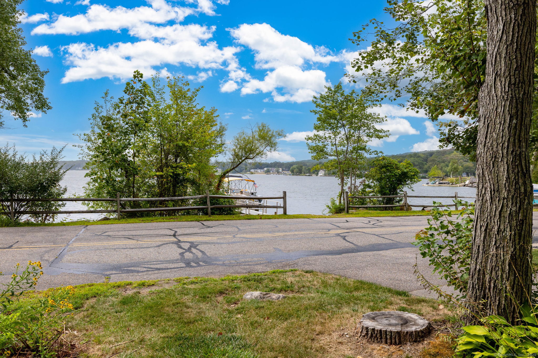 2 Raymond Road East Hampton CT 06424