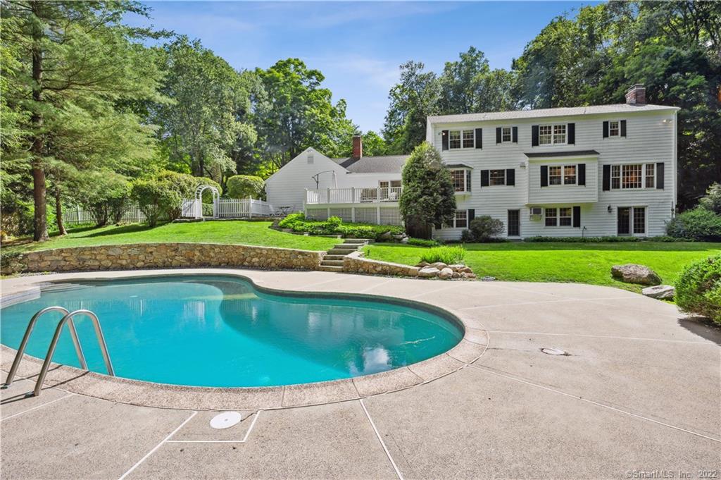 160 Ferris Hill Road New Canaan CT 06840