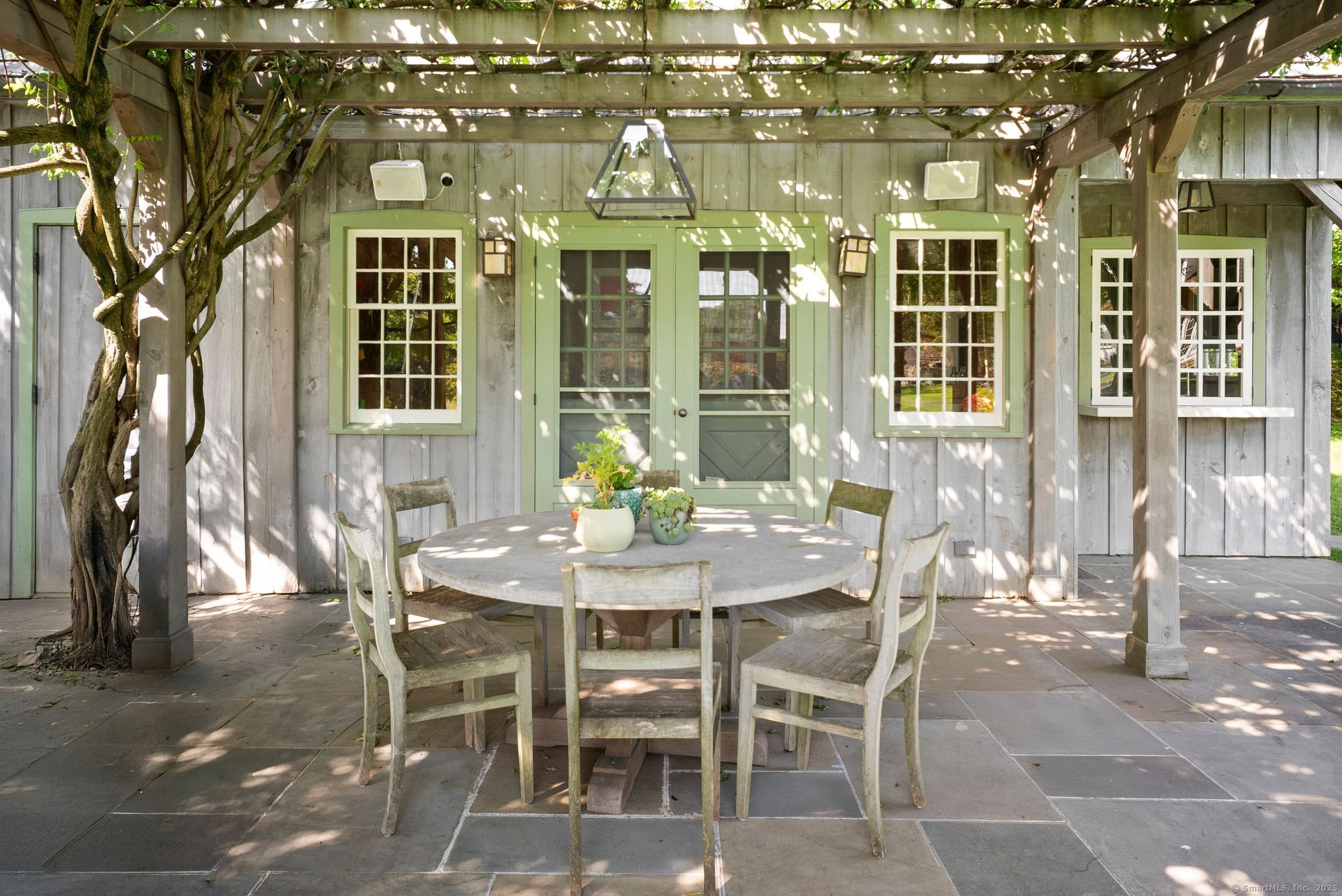 2281 Redding Road Fairfield CT 06824