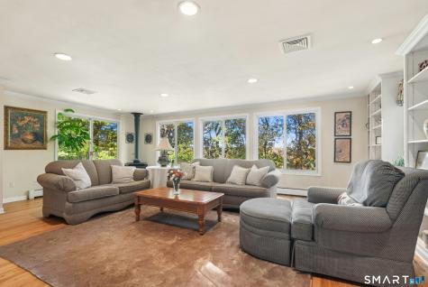 44 Oak Ledge Lane Wilton CT 06897