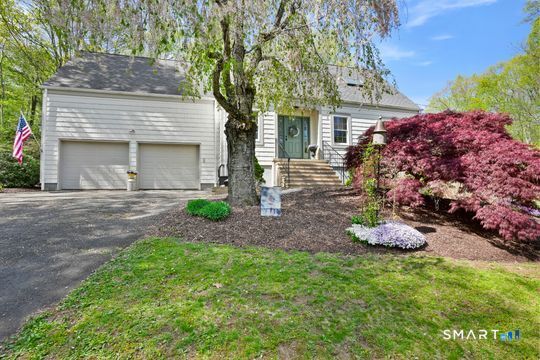 117 Rolling Hills Drive Oxford CT 06478