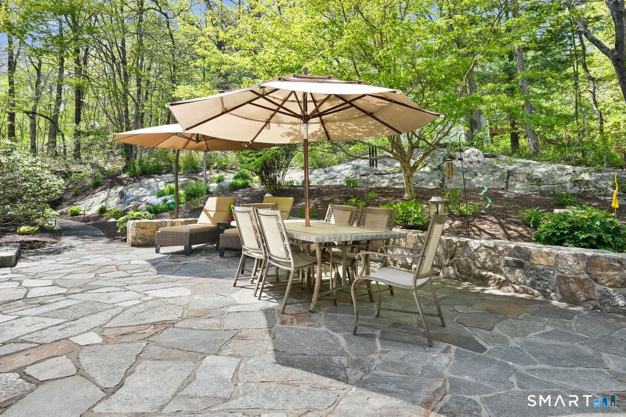 117 Rolling Hills Drive Oxford CT 06478