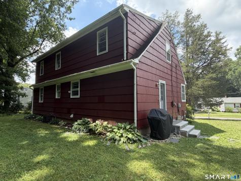 110 Green Hill Lane Cheshire CT 06410