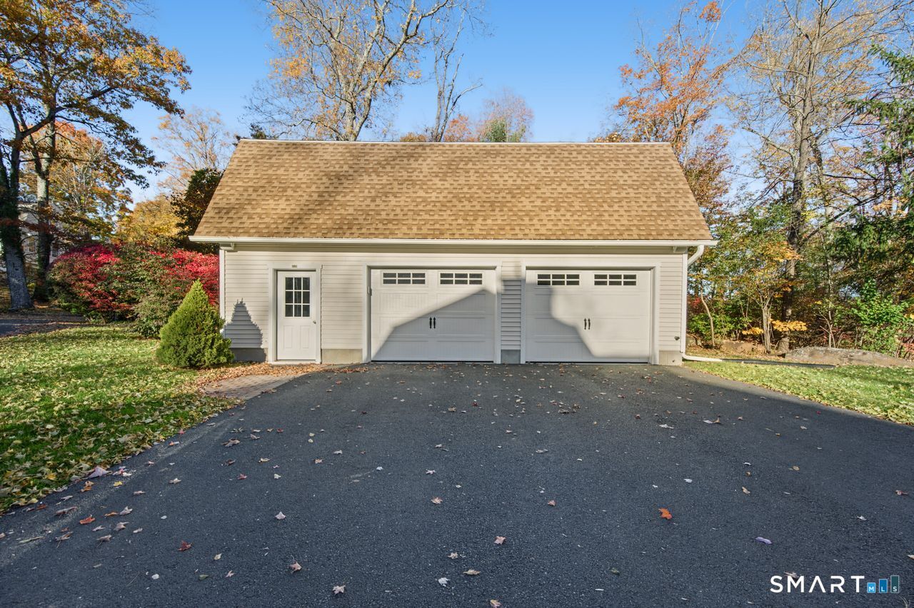 12 Penwood Road Bloomfield CT 06002