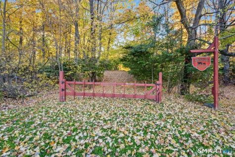 12 Penwood Road Bloomfield CT 06002