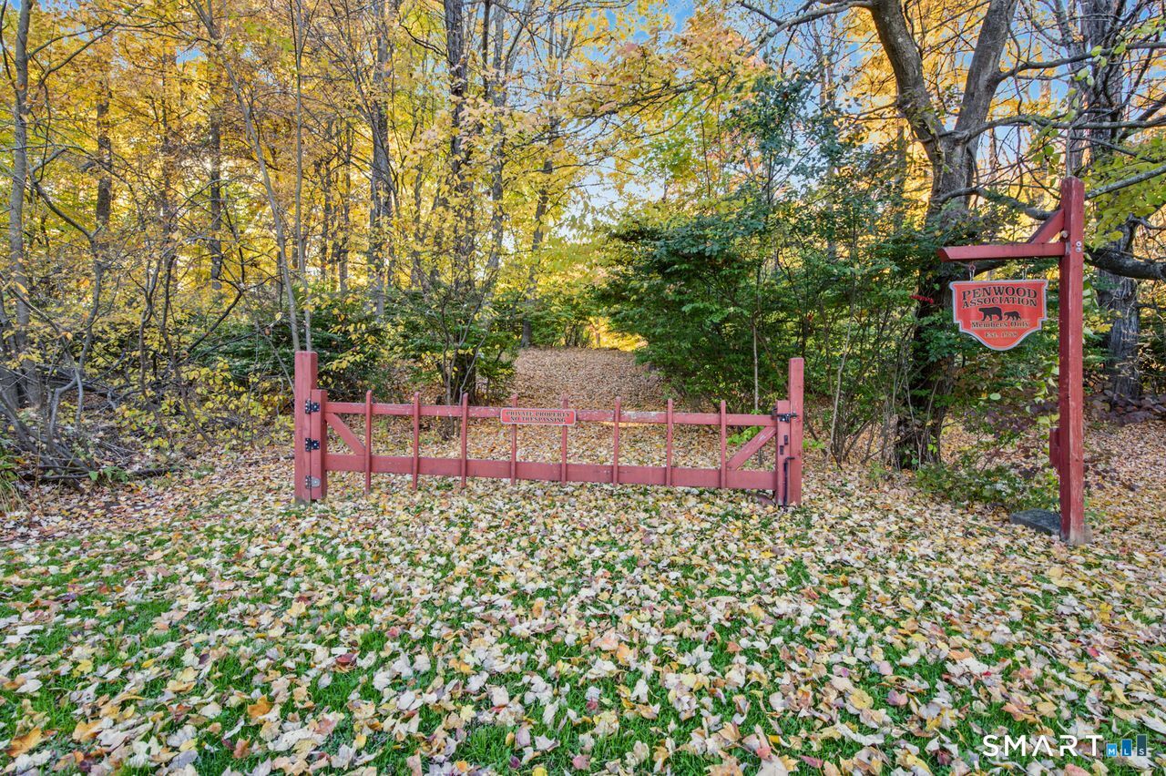 12 Penwood Road Bloomfield CT 06002