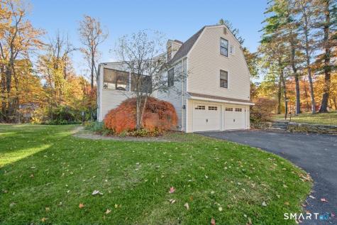 12 Penwood Road Bloomfield CT 06002