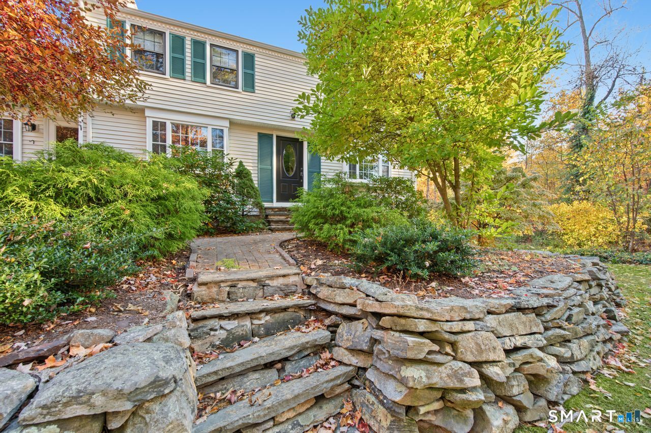 12 Penwood Road Bloomfield CT 06002