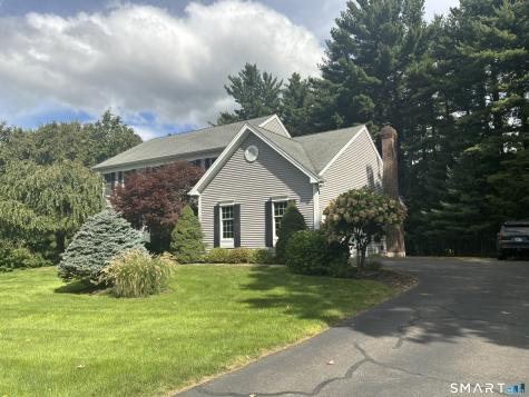 3 Quarterhorse Drive Ellington CT 06029