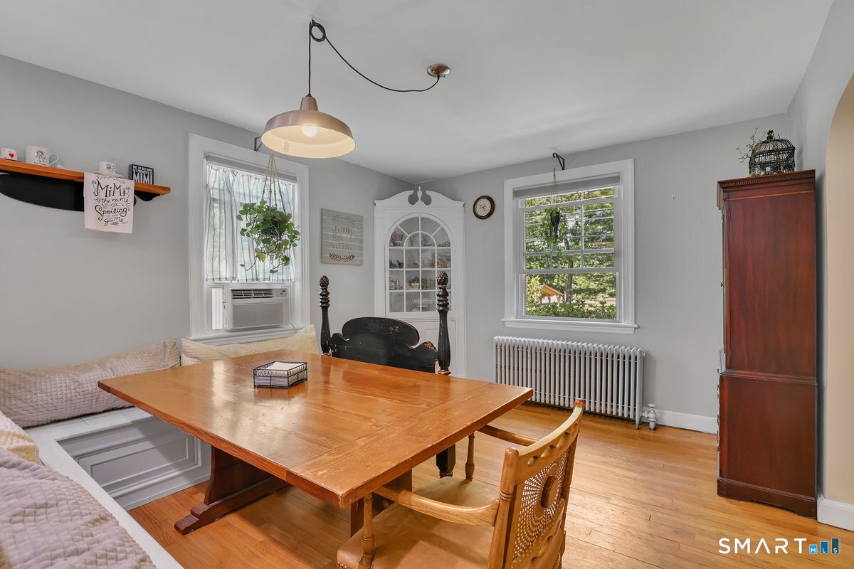 17 Trumbull Place North Haven CT 06473